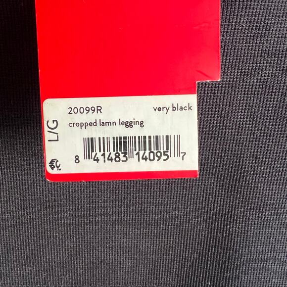 NWT SPANX Look at Me Now Black Lamn Seamless Cropped Legging Size L - Picture 5 of 8
